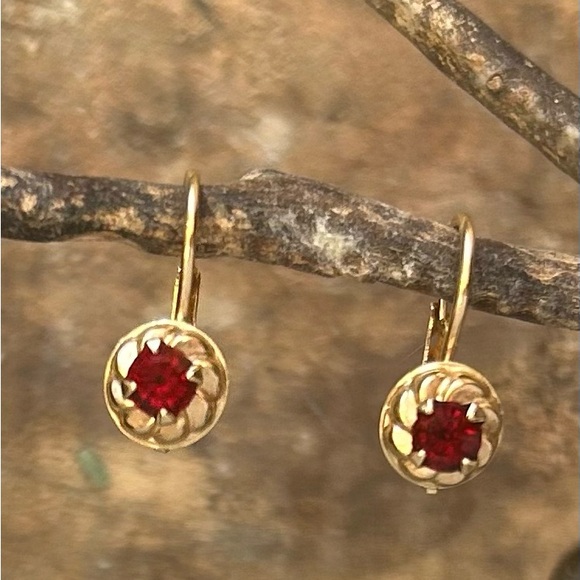 Vintage 14k Natural Garnet Earrings
